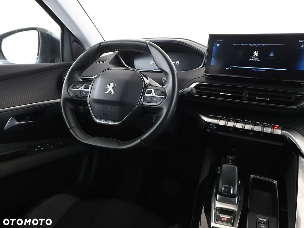 Peugeot 3008 1.2 PureTech Active S&S EAT8 - 17