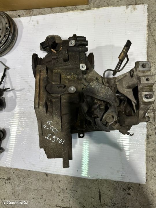 Caixa velocidades Vw Golf IV 1.9Tdi 110cv - 2