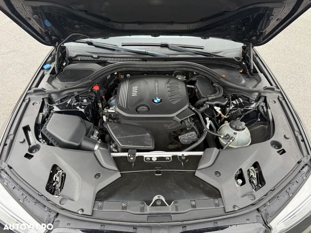 BMW Seria 5 525d Aut. Sport Line - 8