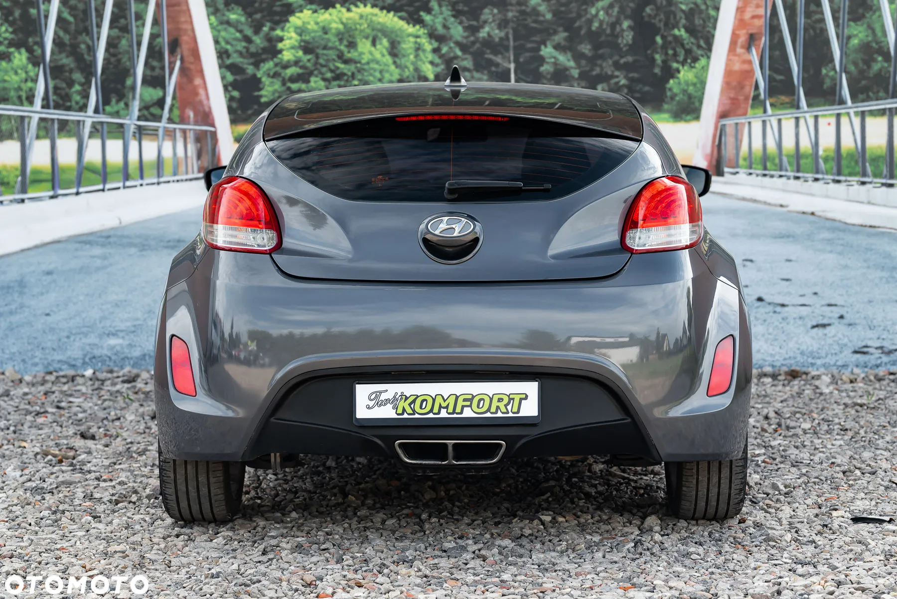 Hyundai Veloster 1.6 GDI Style - 11