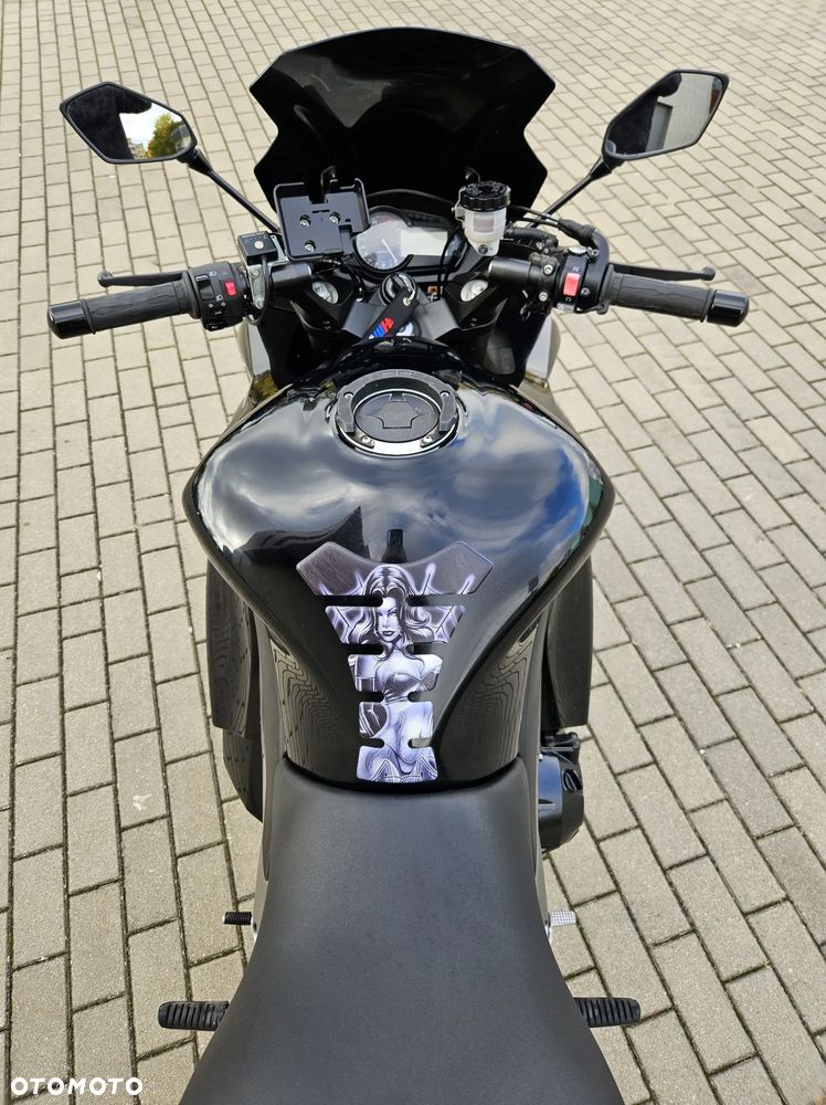 Kawasaki Ninja 1000 SX - 22