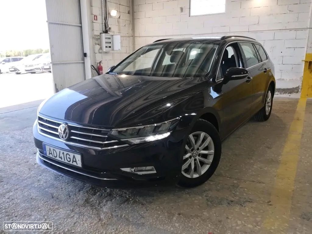VW Passat Variant 2.0 TDi Business DSG - 1