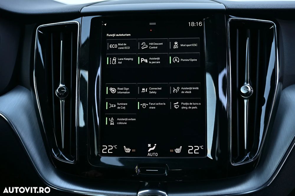 Volvo XC 60 D5 AWD Geartronic Momentum - 28