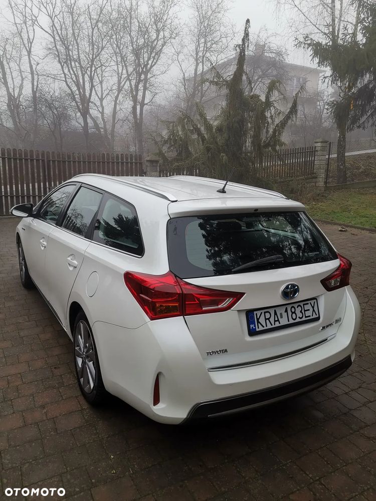 Toyota Auris - 15