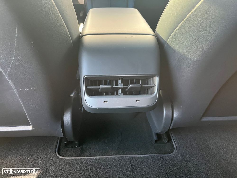 Tesla Model 3 Standard Range Plus RWD - 18