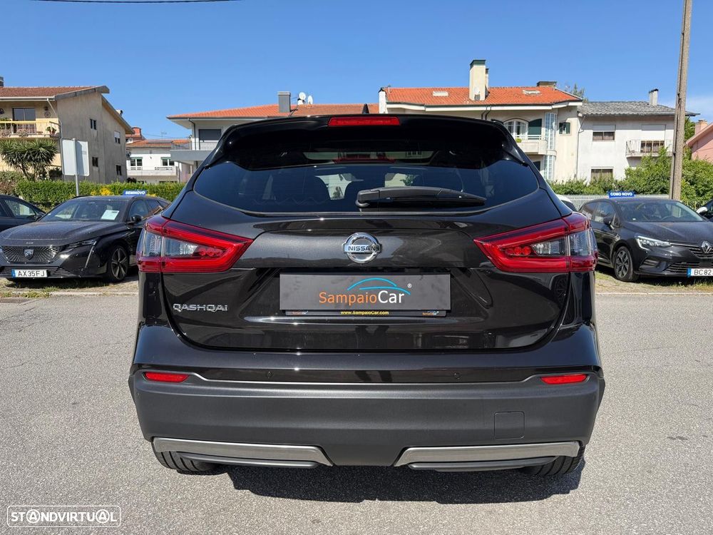 Nissan Qashqai 1.5 dCi N-Connecta J18 - 13