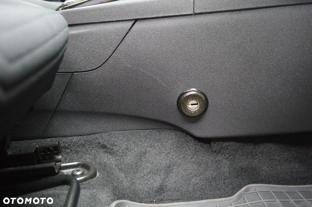 Ford Fiesta 1.0 EcoBoost Titanium - 34