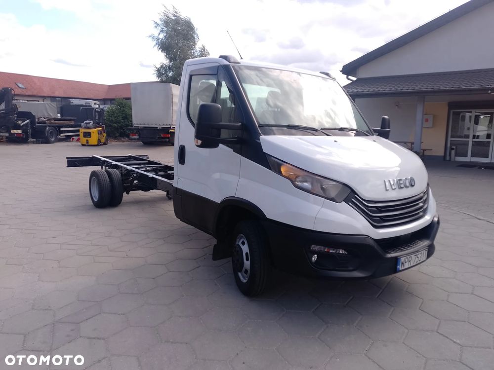 Iveco Daily 3.0 nowy silnik, bliźniak, długa rama - 2