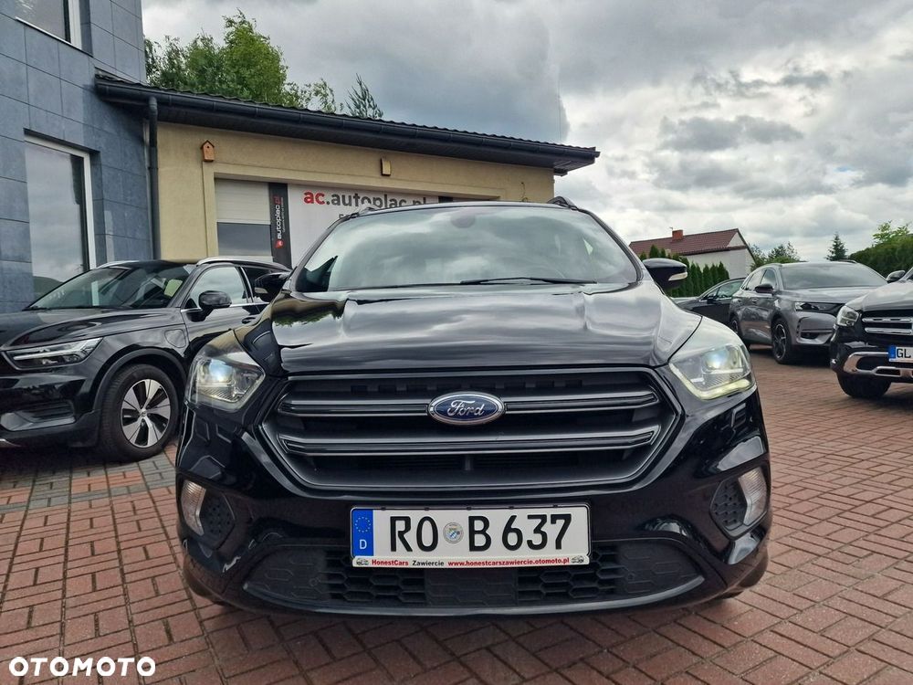Ford Kuga 1.5 EcoBoost 2x4 ST-Line - 6