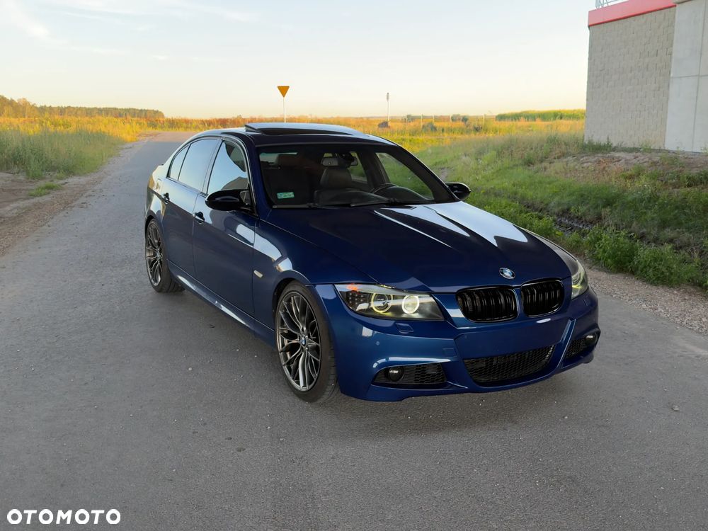 BMW Seria 3 325i - 1