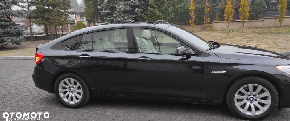 BMW 5GT - 12