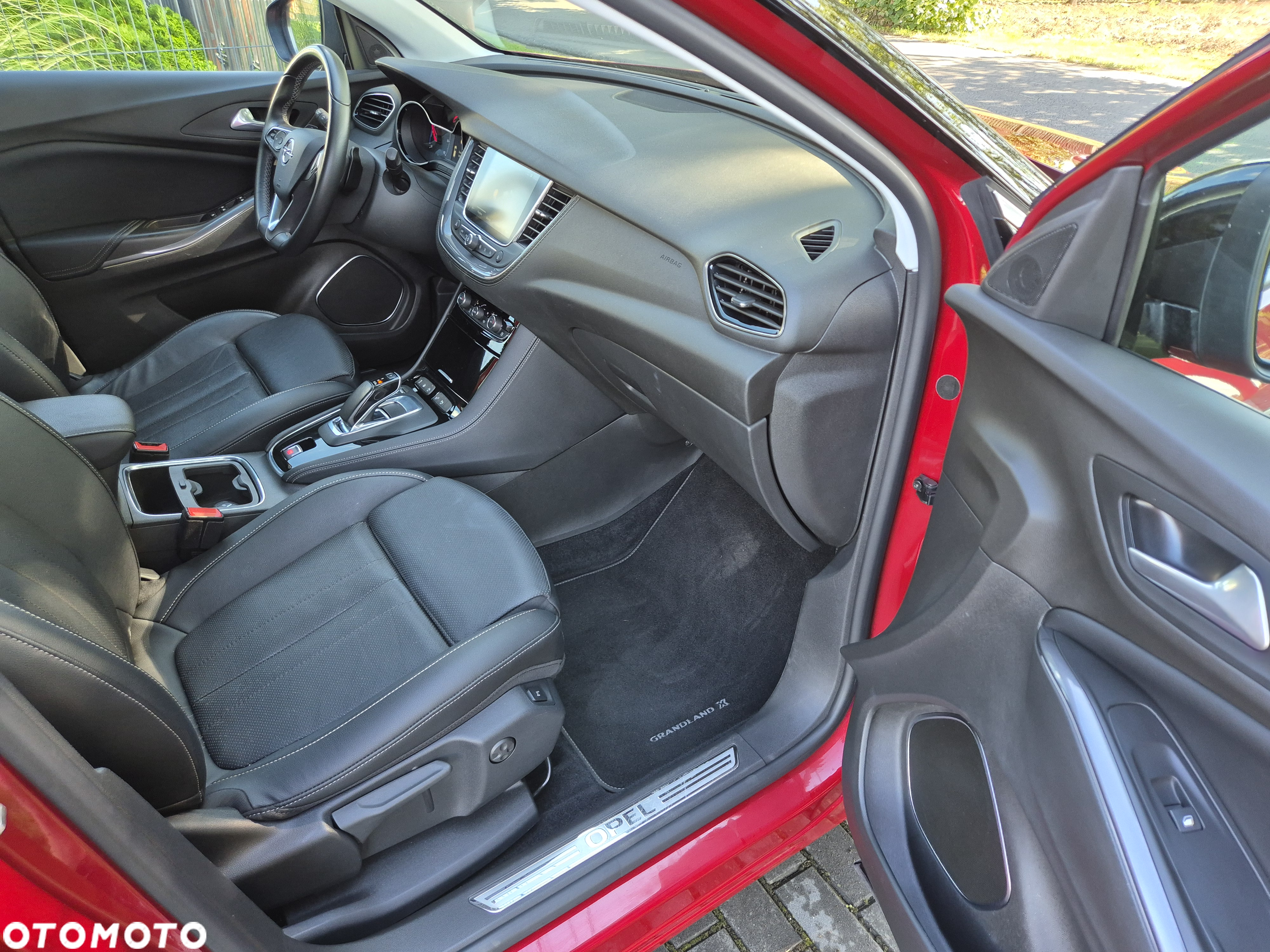 Opel Grandland X - 12
