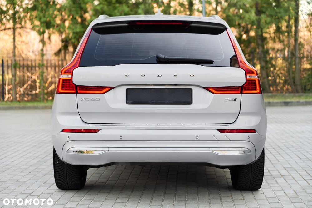 Volvo XC 60 B4 D AWD Inscription - 12