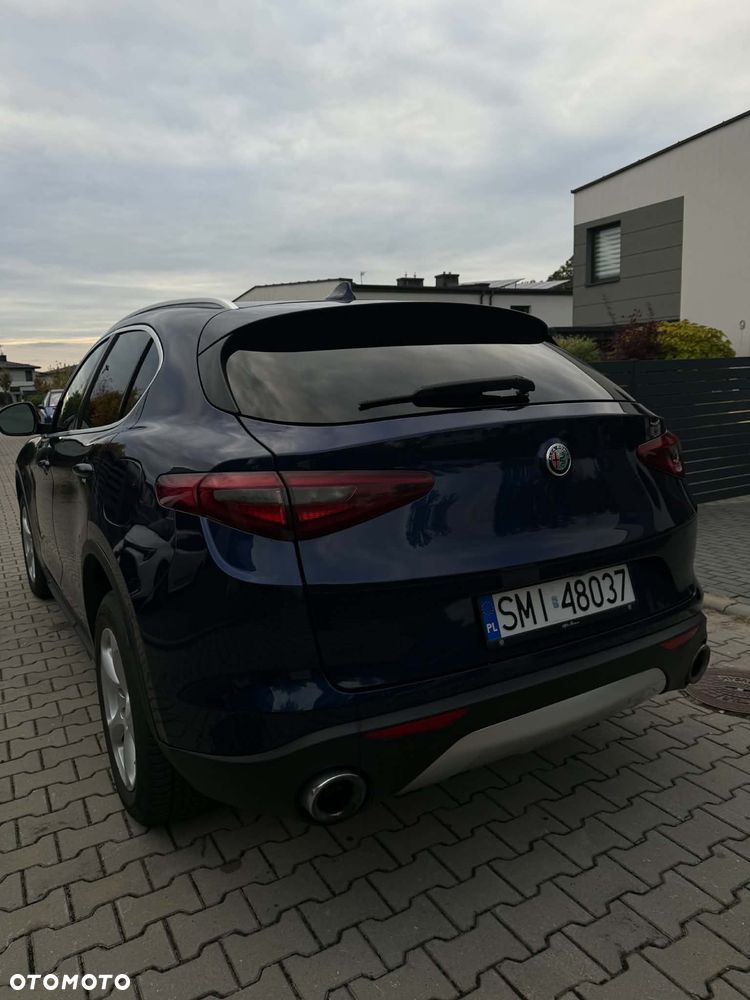 Alfa Romeo Stelvio - 19