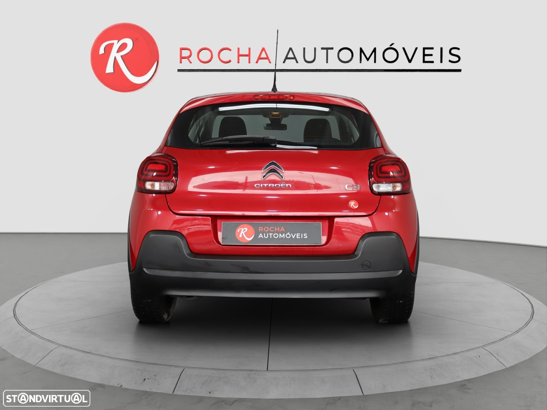 Citroën C3 1.2 PureTech Shine - 4