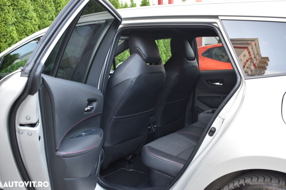 Toyota Corolla 2.0 Lounge - 14