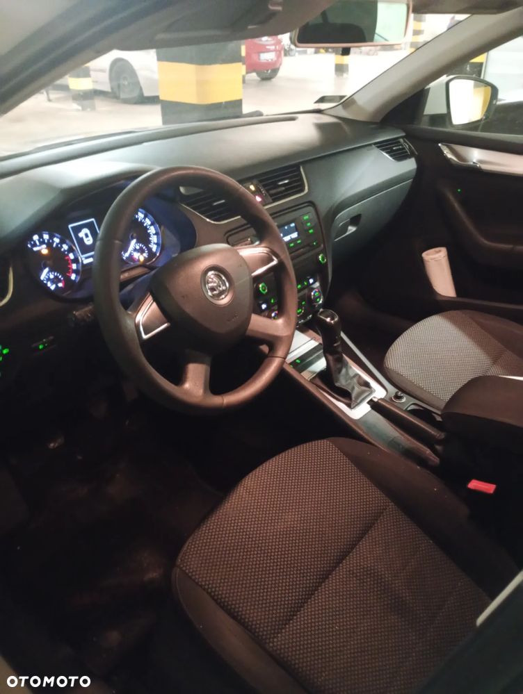 Skoda Octavia 1.6 TDI Green tec Ambition - 10