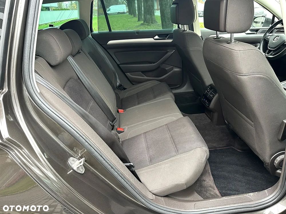 Volkswagen Passat 2.0 TDI BMT SCR Comfortline DSG7 - 15