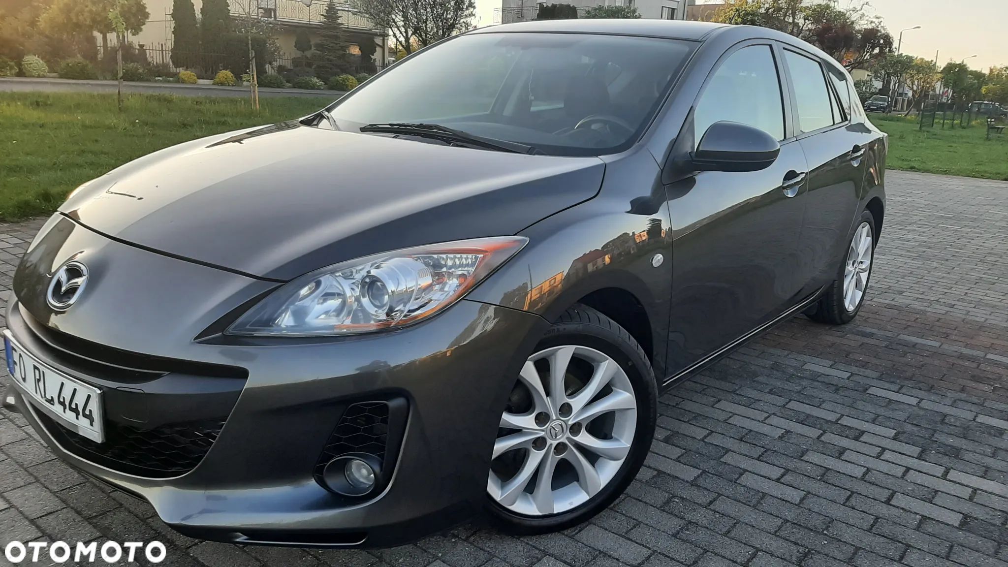 Mazda 3 1.6 Exclusive - 1
