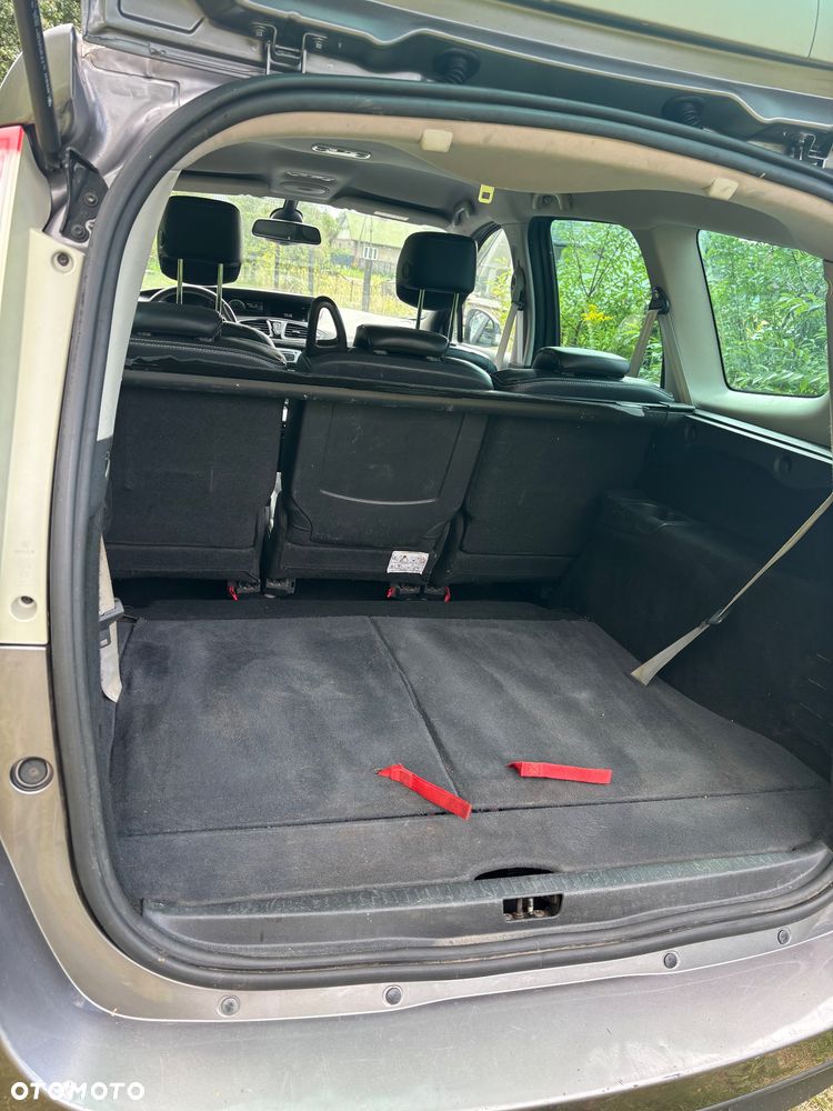 Renault Grand Scenic ENERGY TCe 115 Bose Edition - 21