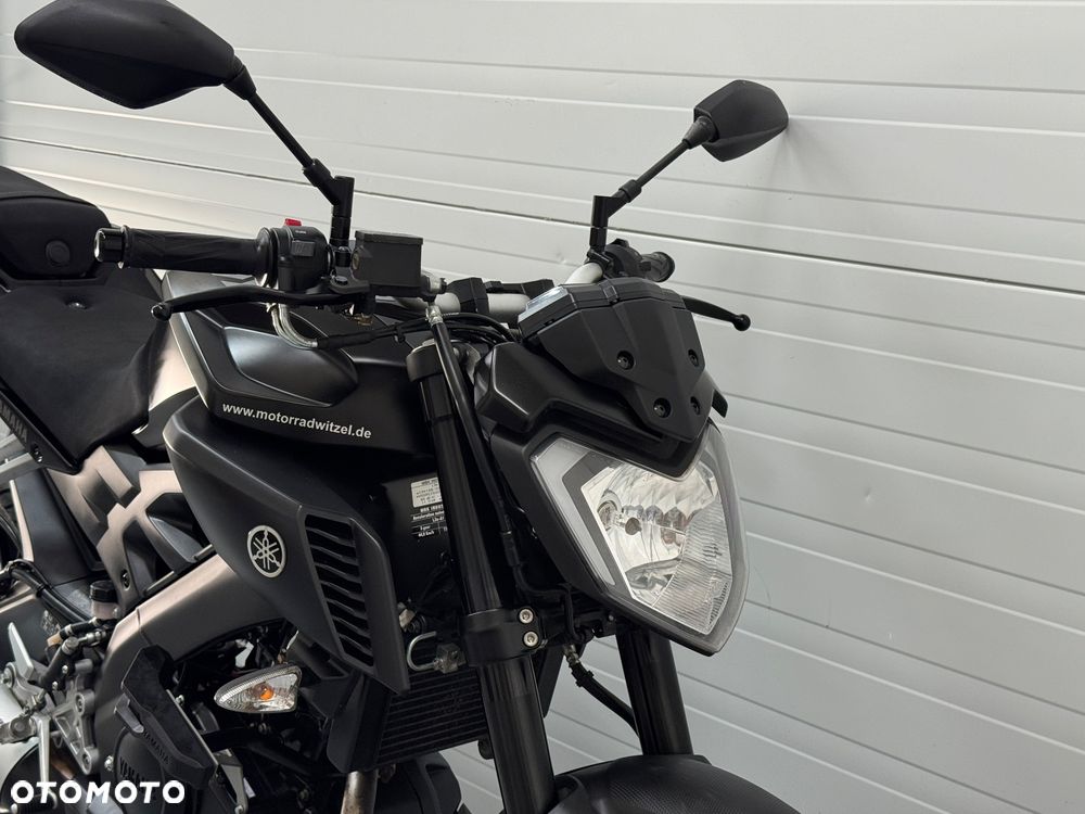 Yamaha MT - 11