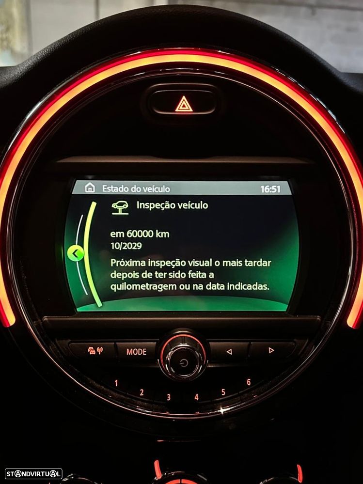 MINI Cabrio Cooper D - 23