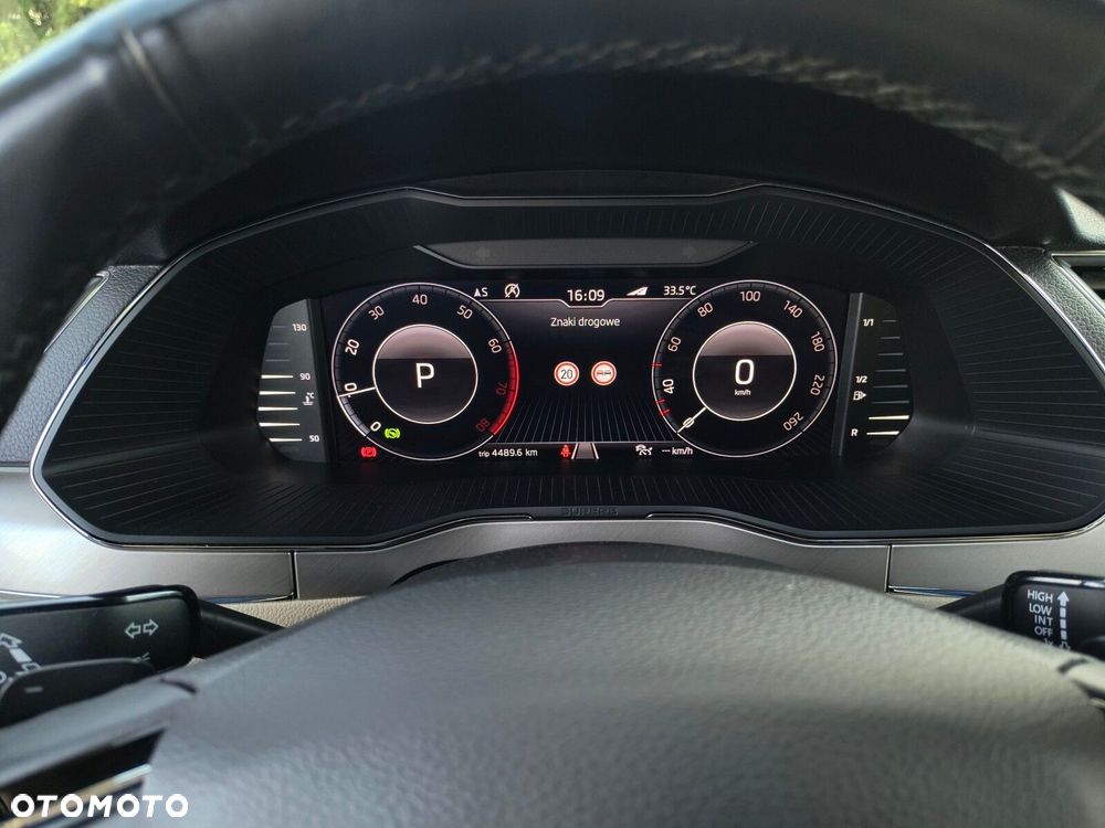 Skoda Superb - 23