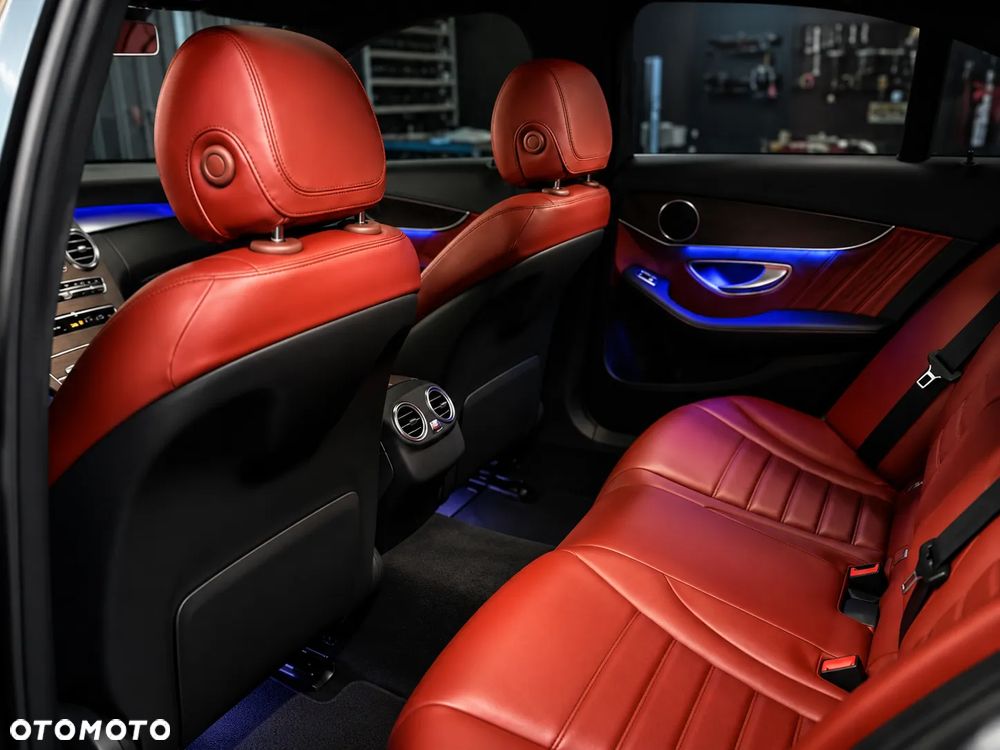 Mercedes-Benz Klasa C 220 d 9G-TRONIC AMG Line - 12