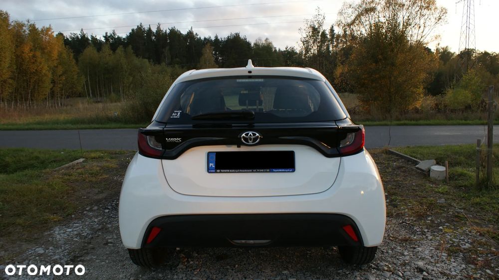 Toyota Yaris - 6