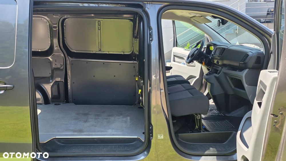 Toyota ProAce - 32