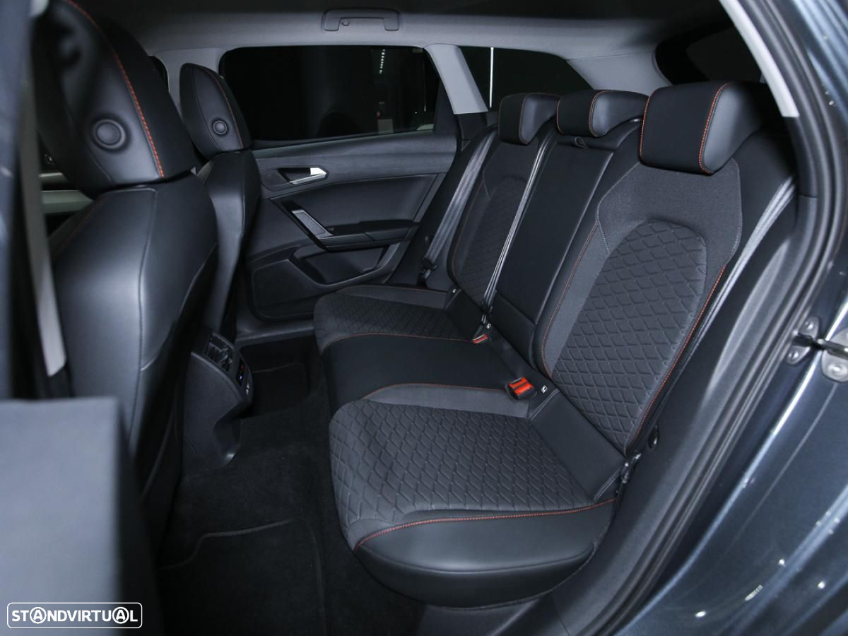 SEAT Leon ST 2.0 TDI FR DSG S/S - 8