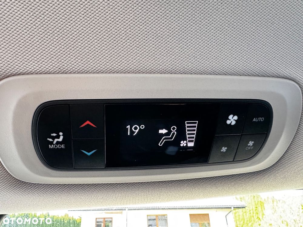 Chrysler Pacifica - 18