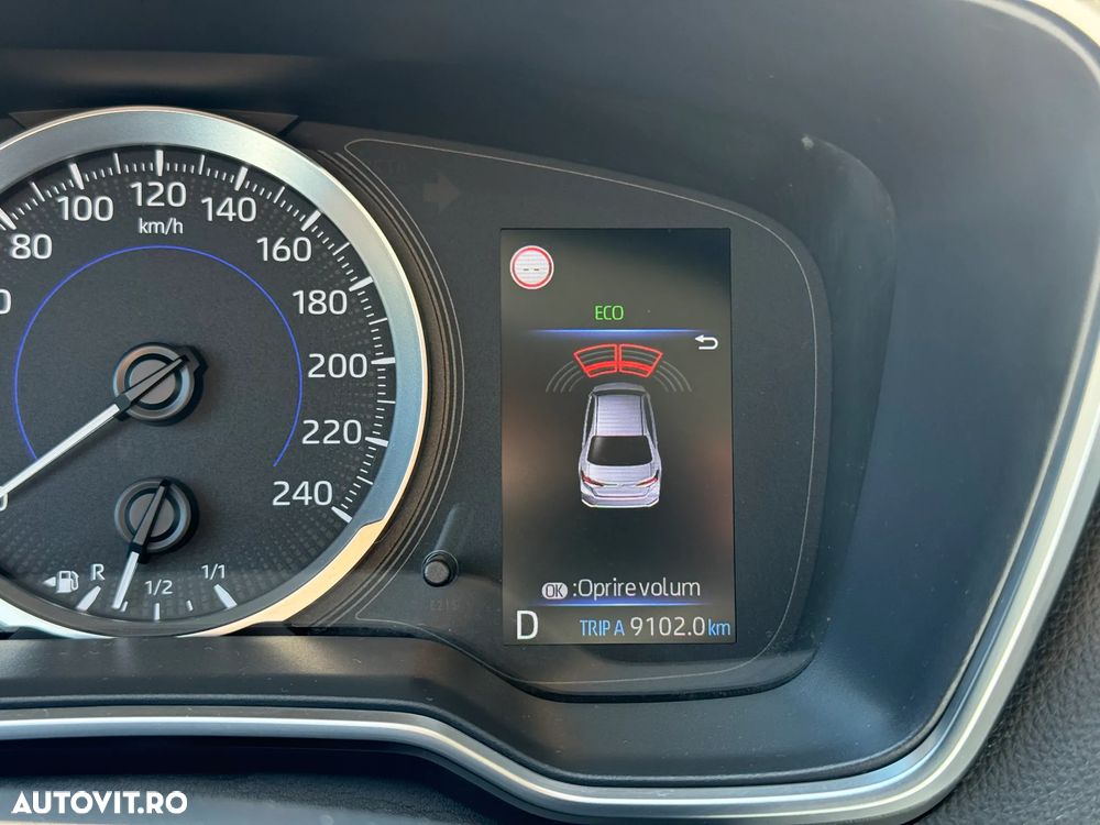 TOYOTA Corolla 2022 — imagine 20