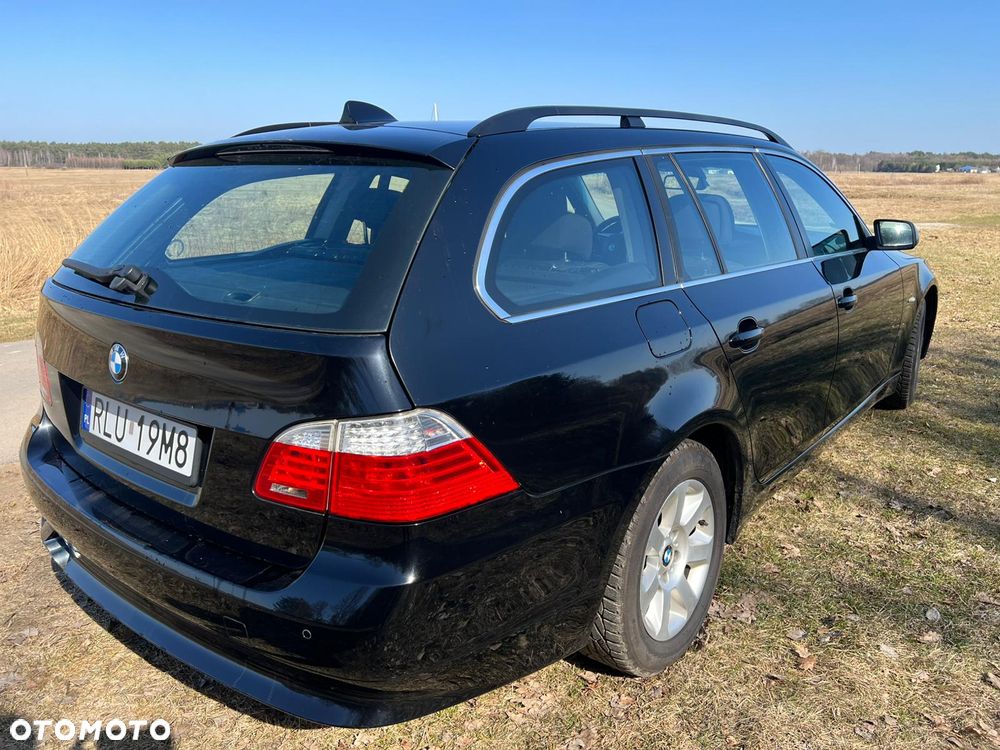 BMW Seria 5 525d - 6