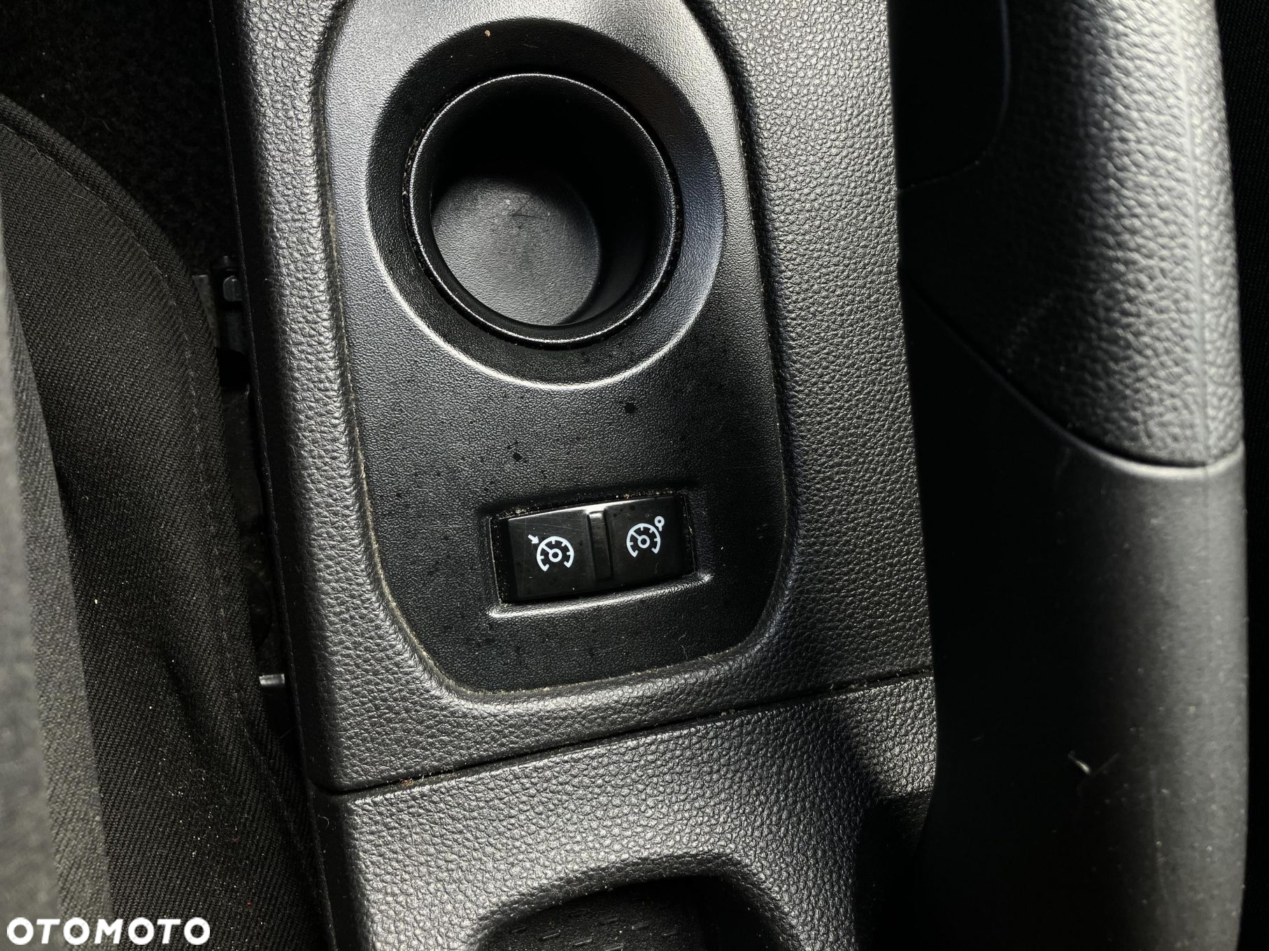 Dacia Duster 1.6 SCe Comfort - 20