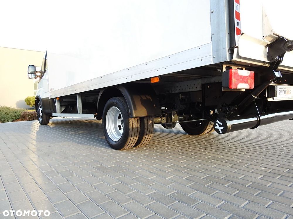 Iveco DAILY 35S16 KONTENER WINDA 8 PALET TEMPOMAT KLIMATYZACJA BLIŹNIACZE KOŁA  160KM - 15
