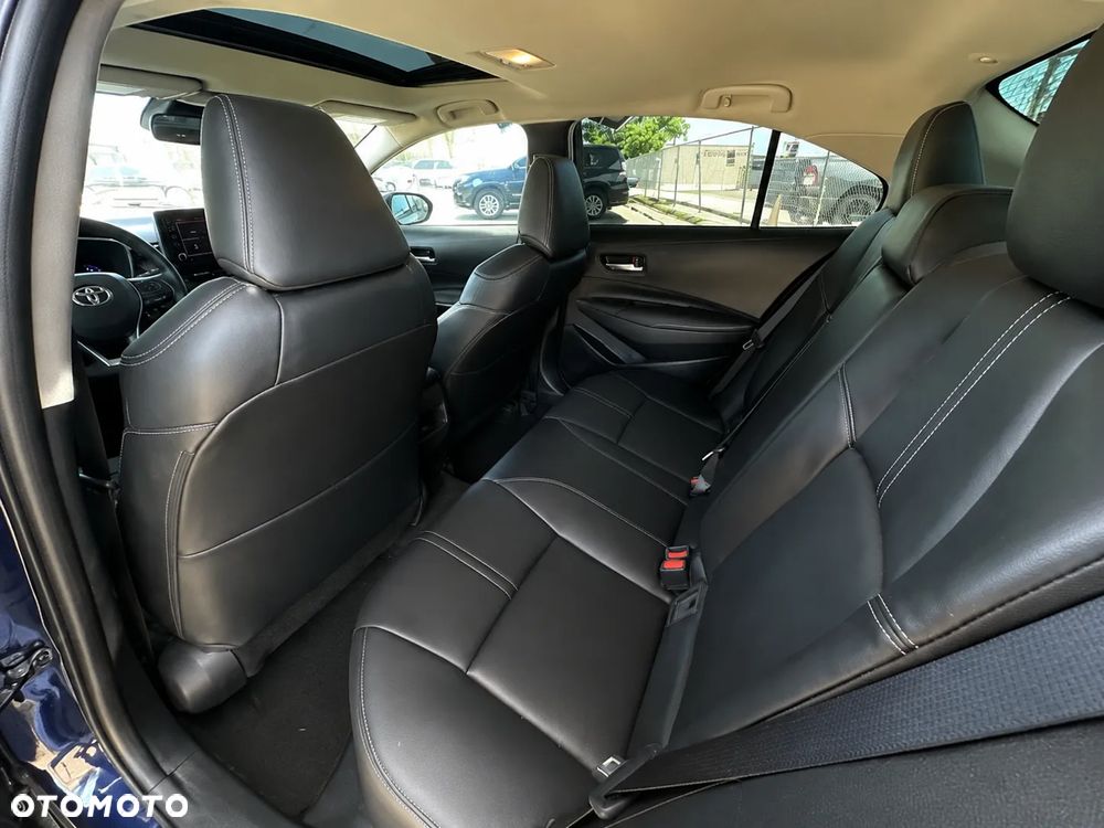 Toyota Corolla - 9