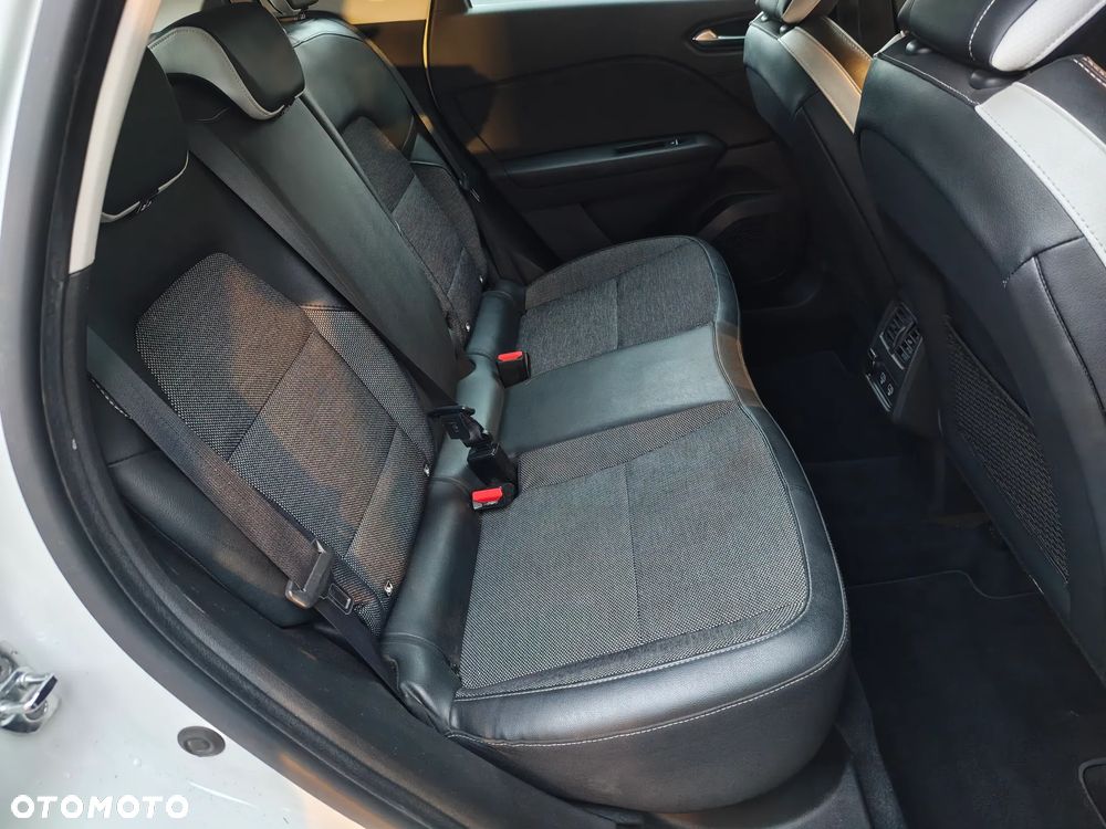 Renault Captur 1.3 TCe Intens EDC - 27