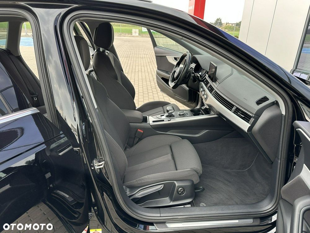 Audi A4 Avant 2.0 TDI ultra S tronic sport - 17