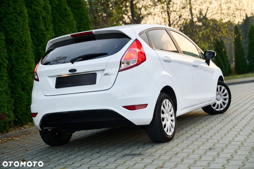 Ford Fiesta - 16