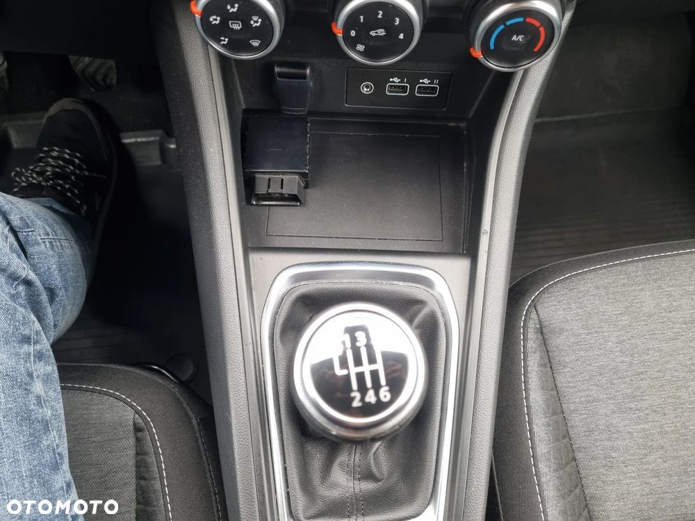 Renault Captur 1.0 TCe Evolution - 16