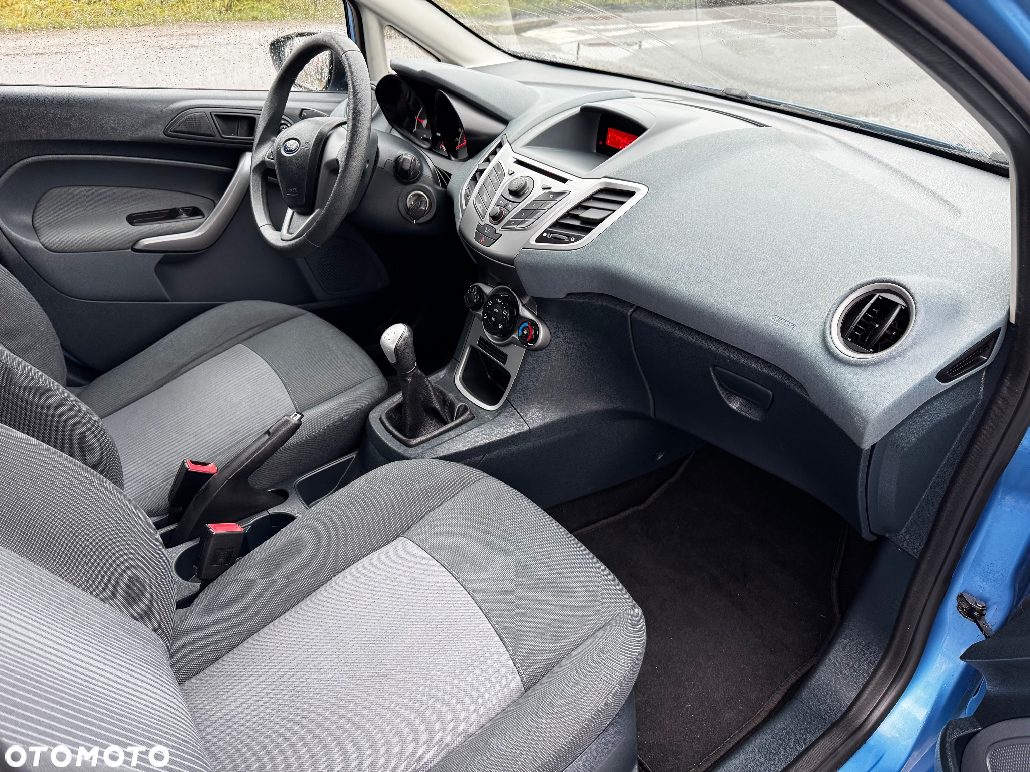 Ford Fiesta 1.25 Ambiente - 9