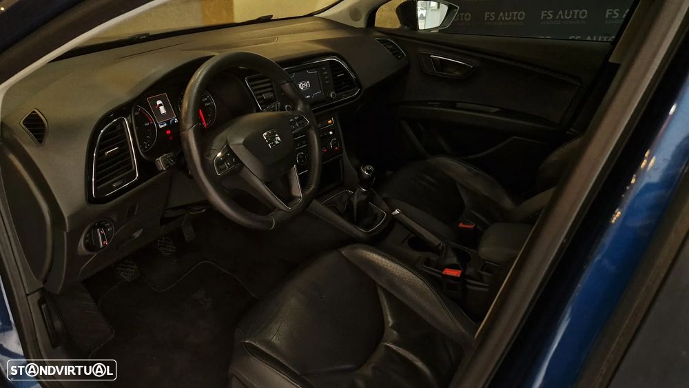 SEAT Leon 1.6 TDI ECOMOTIVE Style - 4