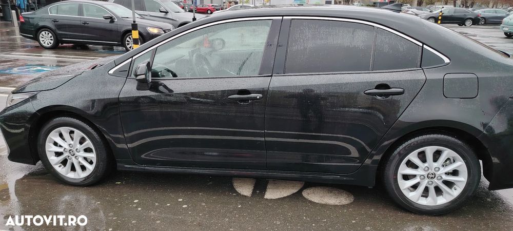 Toyota Corolla 1.8 HSD Dynamic - 9