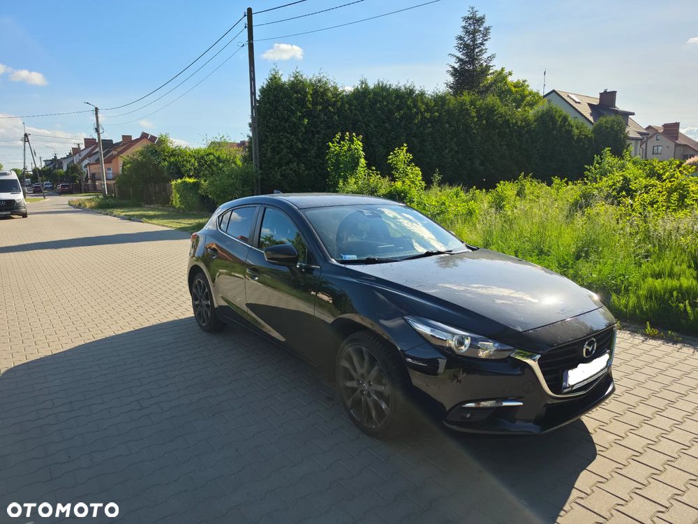 Mazda 3 - 5
