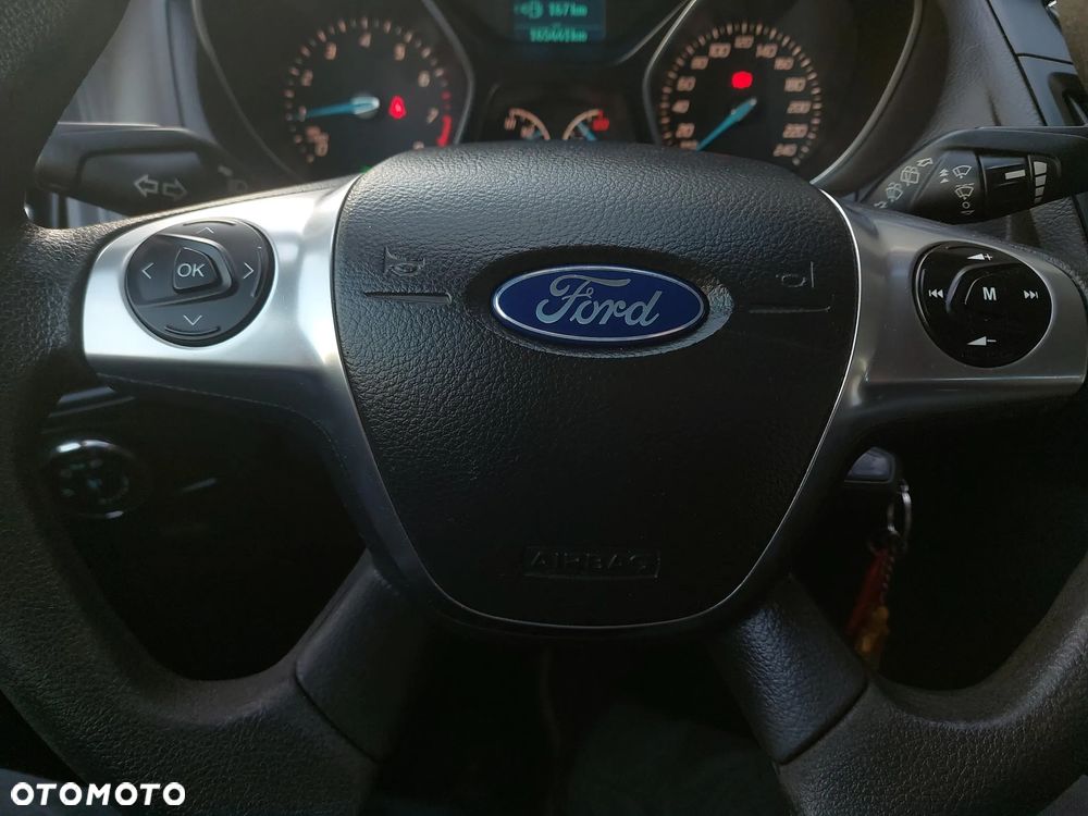 Ford Focus 1.6 Trend - 31