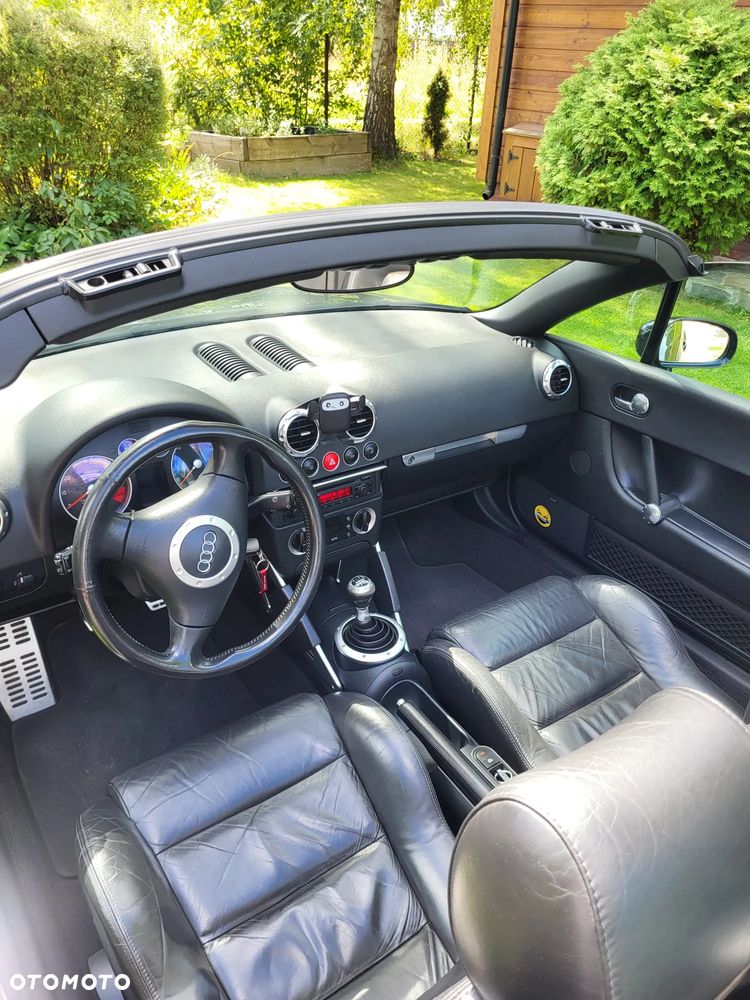 Audi TT Roadster 1.8T - 9