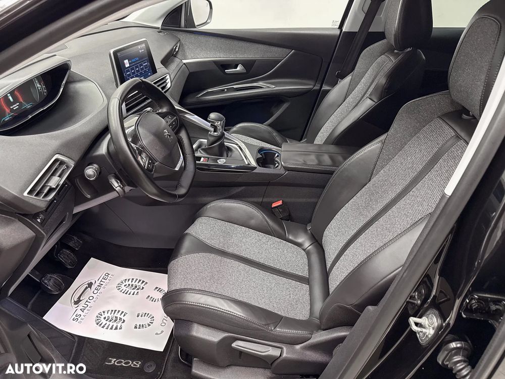 Peugeot 3008 PureTech 130 Stop & Start Allure - 22