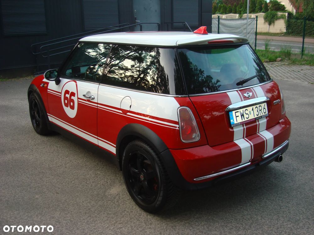 MINI Cooper Standard - 6