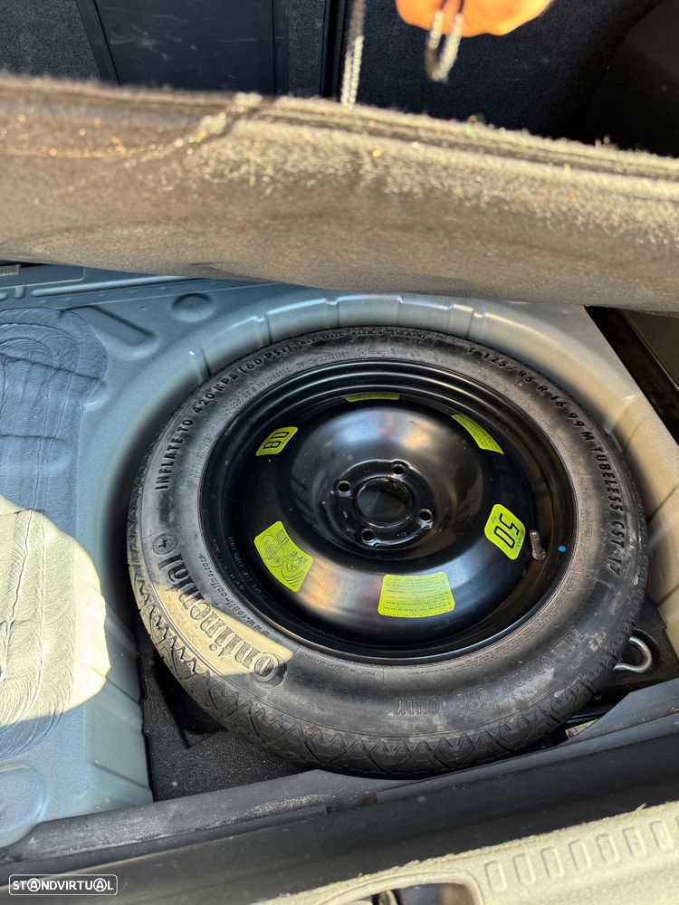 Citroën C4 2.0 HDi Exclusive J17 - 26